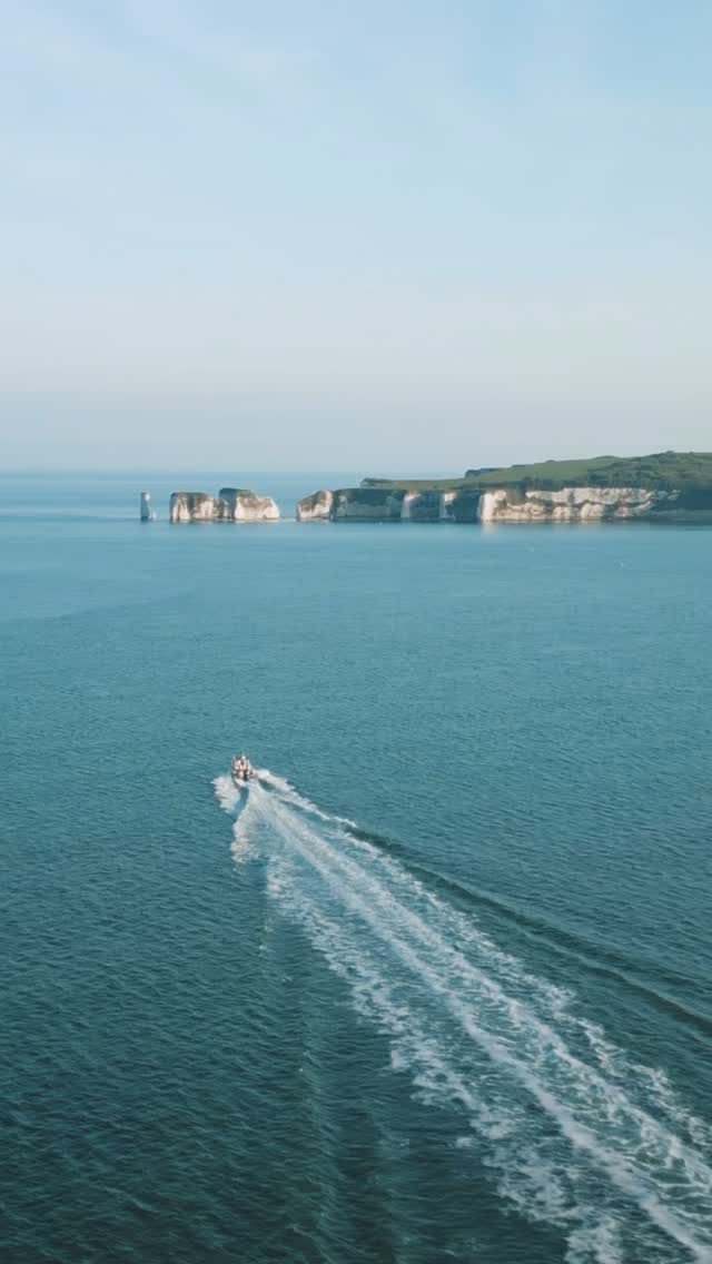 Instagram post from the_boat_club. This post is in position 1.
